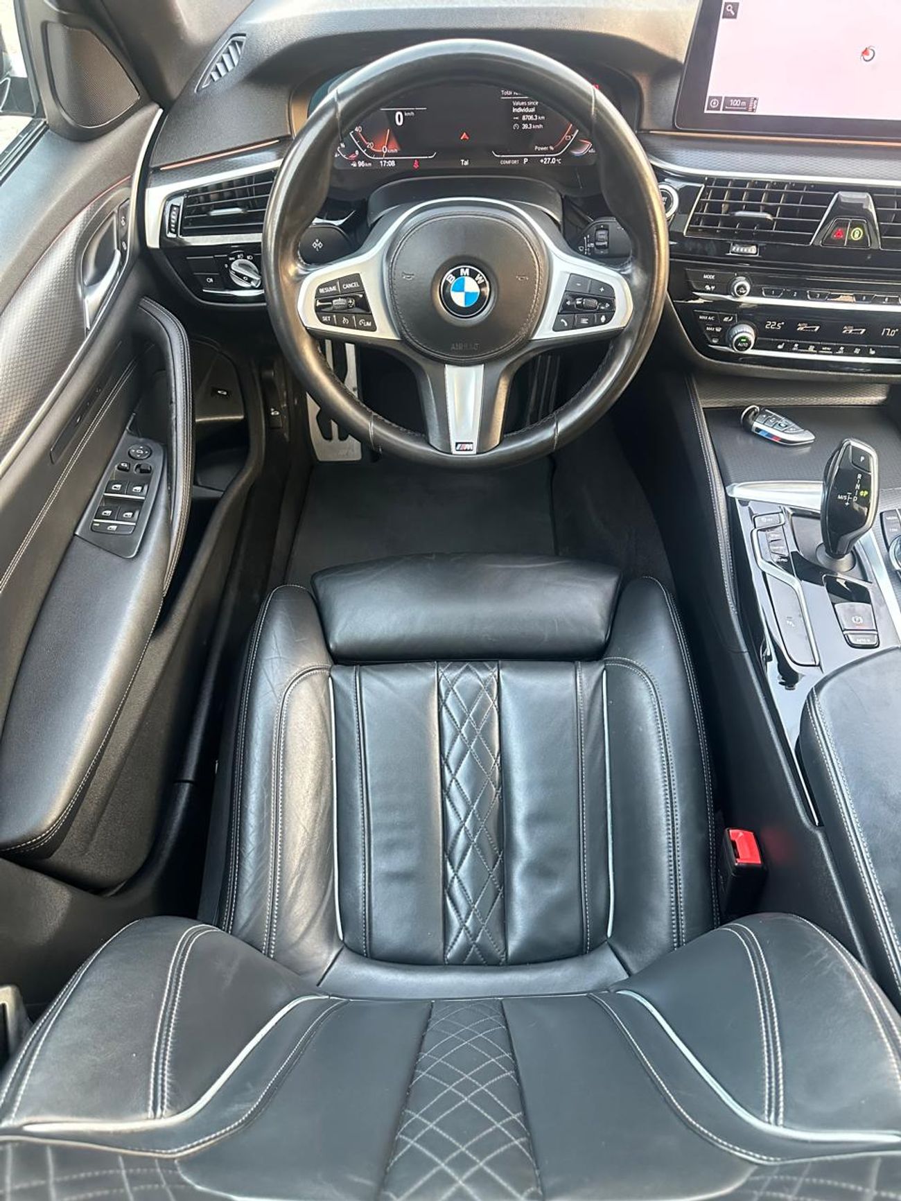 BMW 520i BMW 520i Twin Power Turbo_European_2022_Excellent Condition _Full option