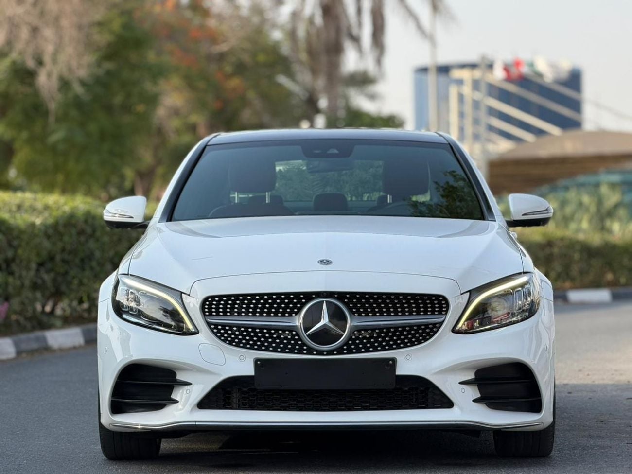 Mercedes Benz C200 AVANTGARDE