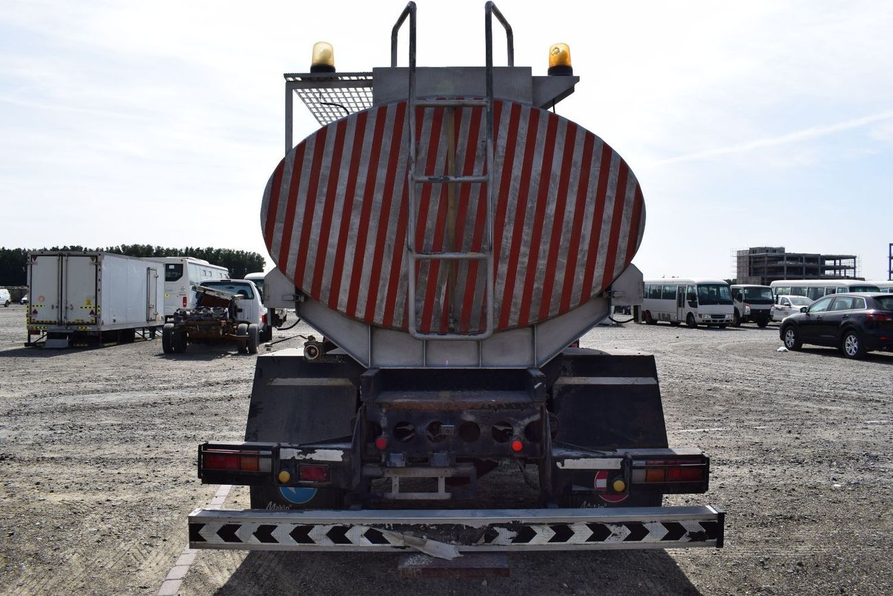 Isuzu FVR Isuzu FVR water tanker, model:2017. Excellent condition