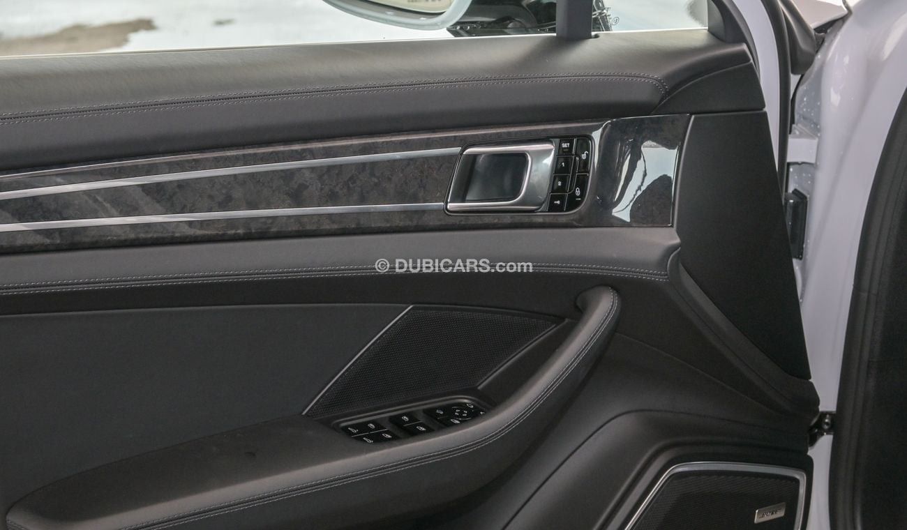 Porsche Panamera Turbo