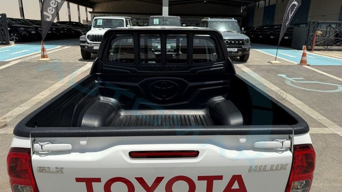 Toyota Hilux (For Export , НА ЭКСПОРТ) PY26/26 GLX 2.7L RWD GCC Без пробе
