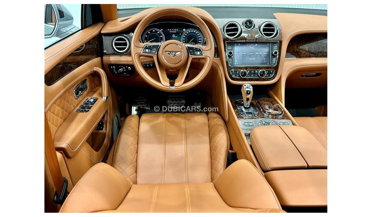 Bentley Bentayga Special Edition 2017 Bentley Bentayga Mulliner Edition, Warranty, Full Service History, Low Kms, GCC