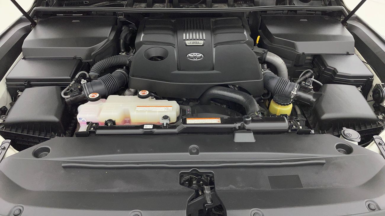 Toyota Land Cruiser GXR 3.5 | Zero Down Payment | Free Home Test Drive