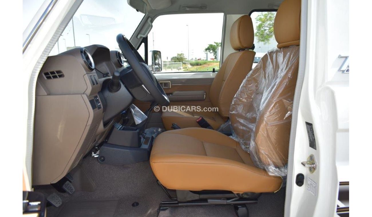 تويوتا لاند كروزر 70 71 Hardtop Xtreme V6 4.0L Petrol 5 Seat MT -70th Anniversary