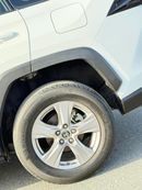 تويوتا راف ٤ XLE 2.5L full option