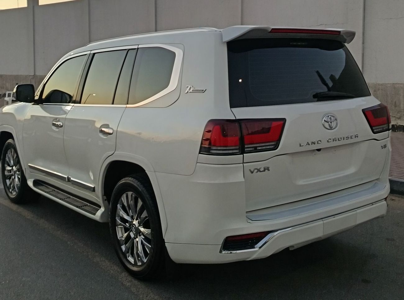 تويوتا لاند كروزر