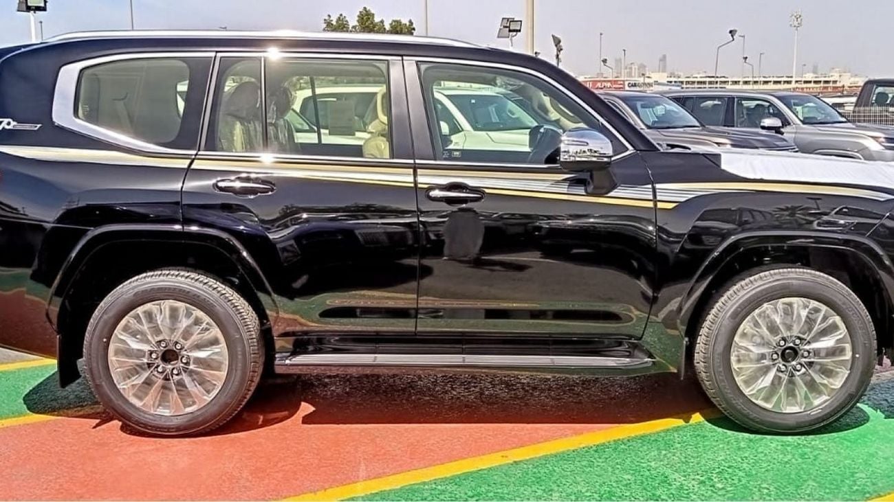 Toyota Land Cruiser VXR TOYOTA LANDCRUISER VXR FULL OPTION