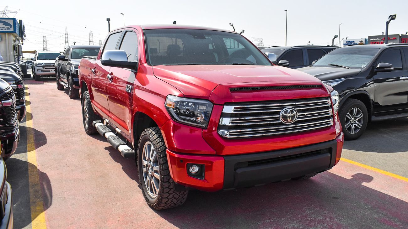 Used Toyota Tundra 2020 for sale in Dubai - 708455