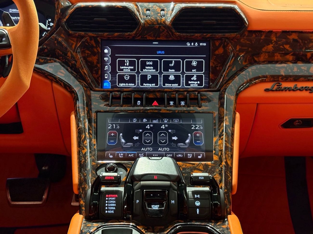 لامبورغيني اوروس STD AED 12,780 P.M | 0% DOWN PAYMENT | LAMBORGHINI URUS MANSORY VENATUS EVO S P900 | 4.0L TWIN-TURBO