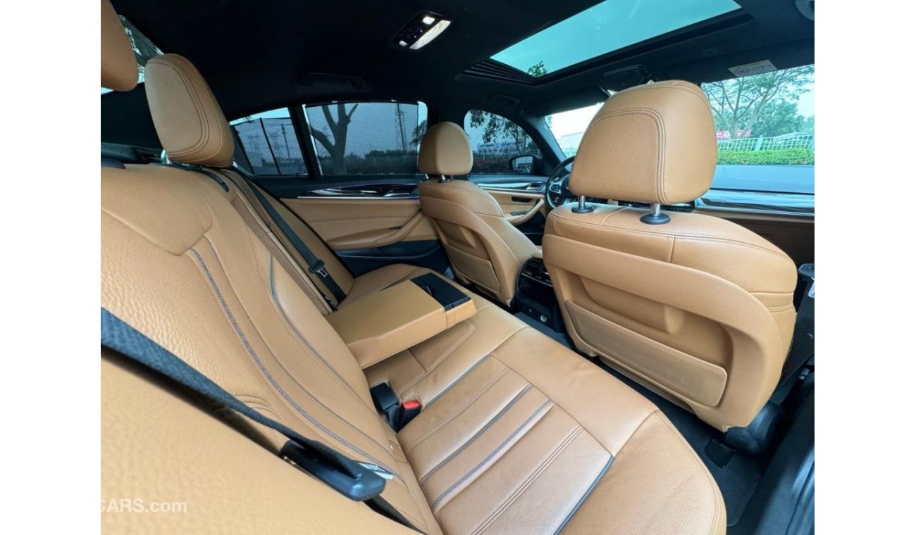 بي أم دبليو 520i GREAT OFFER BMW 520i M KIT 2018 GCC FULL OPTIONS