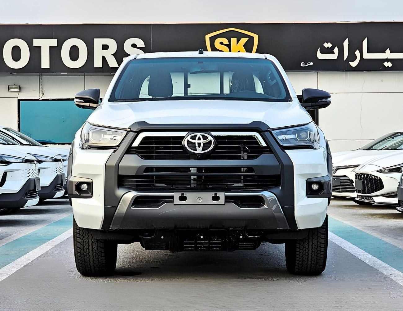 تويوتا هيلوكس ADVENTURE EXL DOUBLE CABIN || 4.0L V6 PETROL | AIR COMPRESSOR | ROLLBAR | 360*CAMERA | FR&RR P/SENSOR (CODE#HP