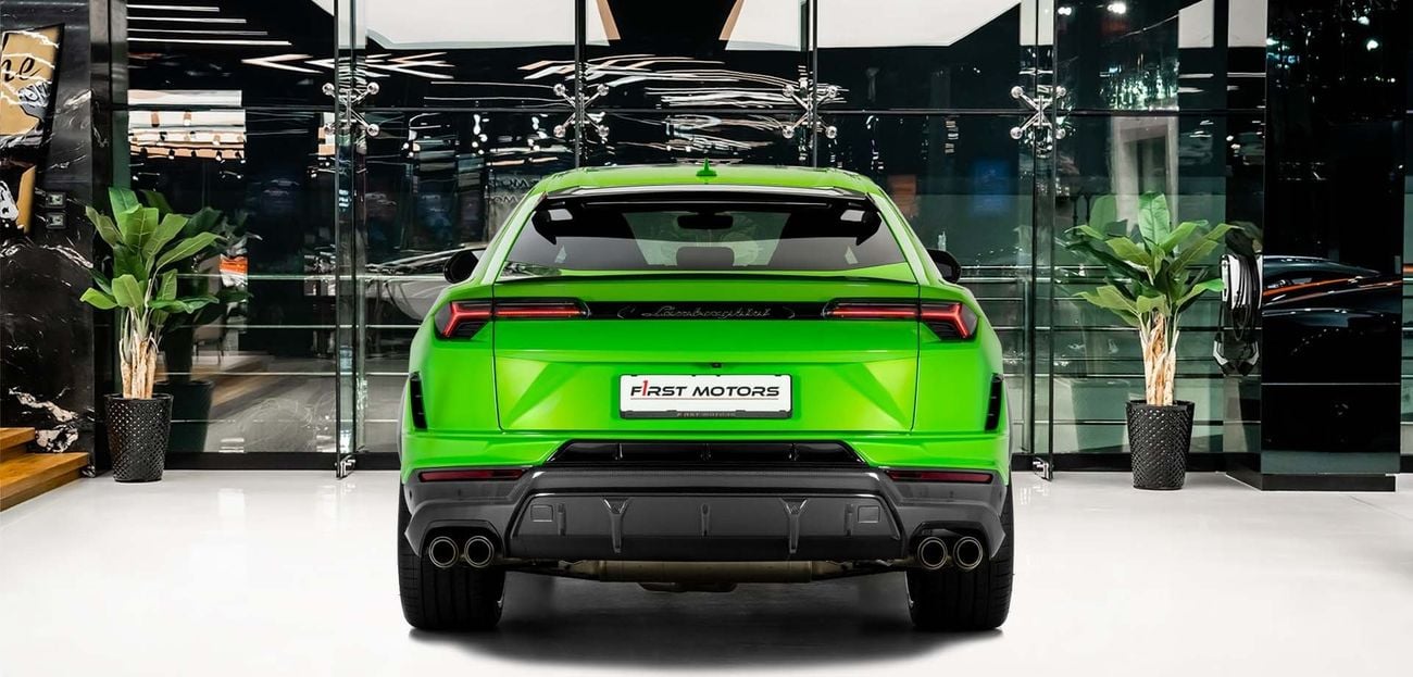 Lamborghini Urus 4.0L V8 Twin-Turbocharged Engine