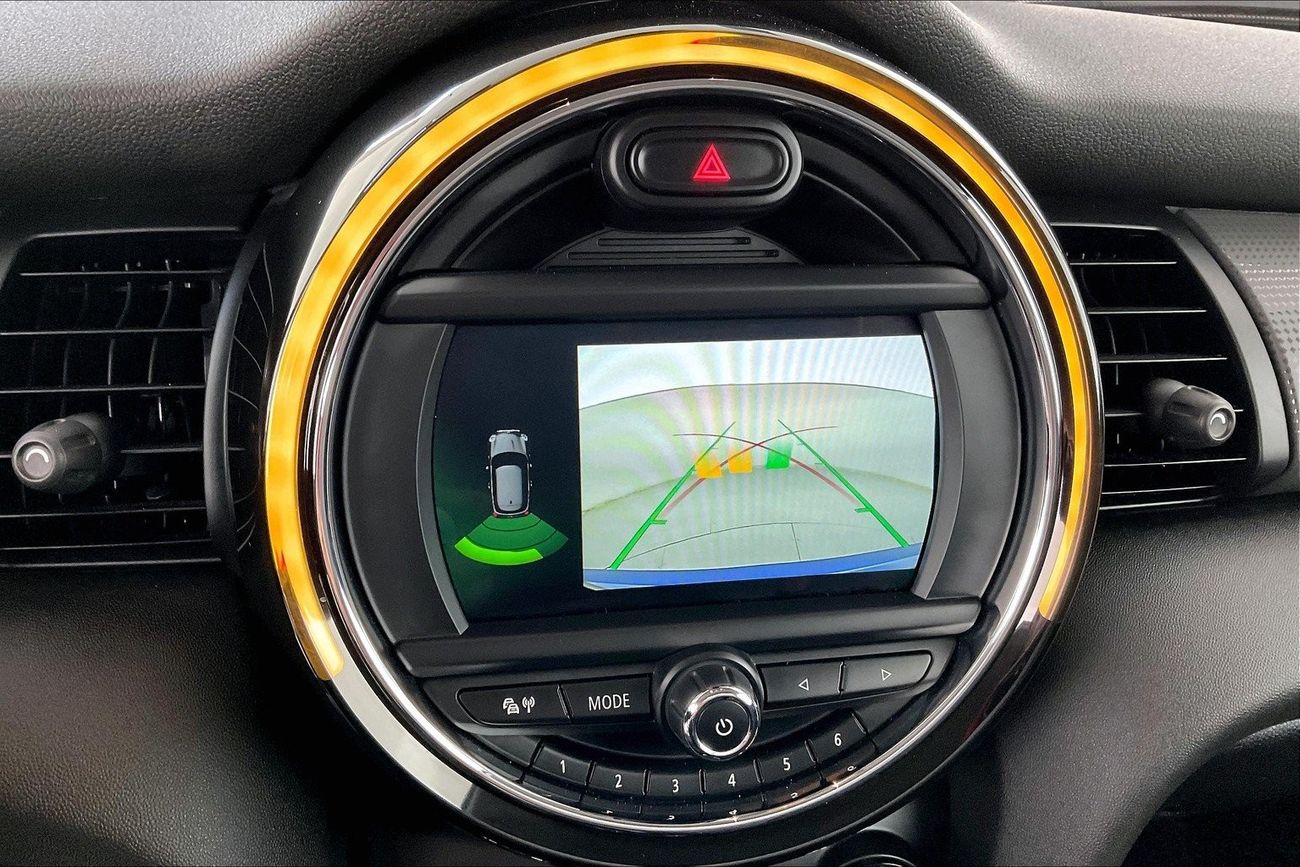 ميتسوبيشي مونتيرو GLS Premium | عرض العيد الحصري | خالية من أضرار الفيضانات