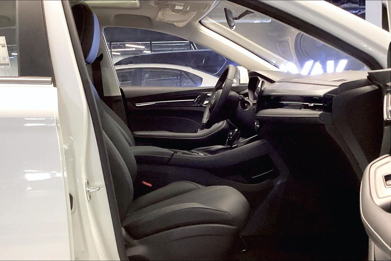 أم جي 5 Luxury | upto AED 20,000 Ramadan Discount | شامل الضمان | 0 ﺪﻔﻋﺓ ﺃﻮﻟﻯ