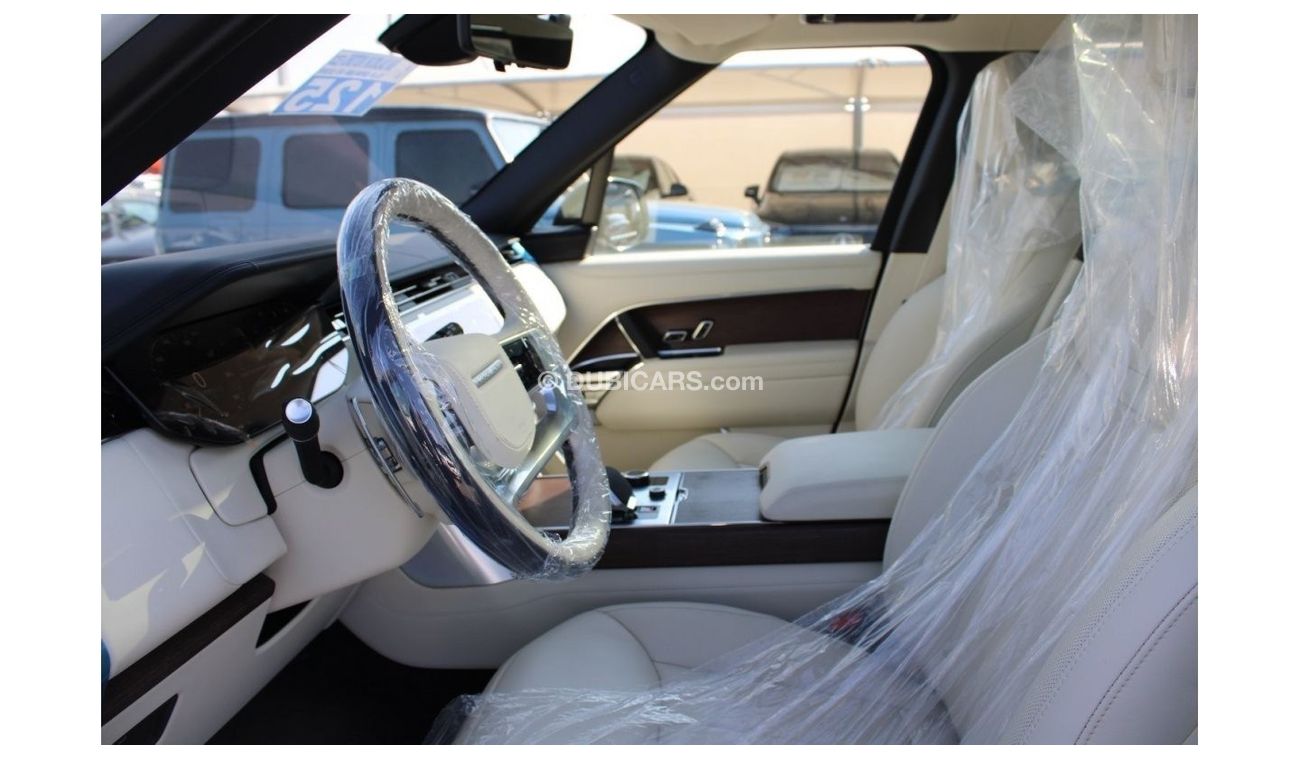 Land Rover Range Rover Land Rover Range Rover P530 Autobiography 4.4L AWD Long Wheelbase 2023 Model Year
