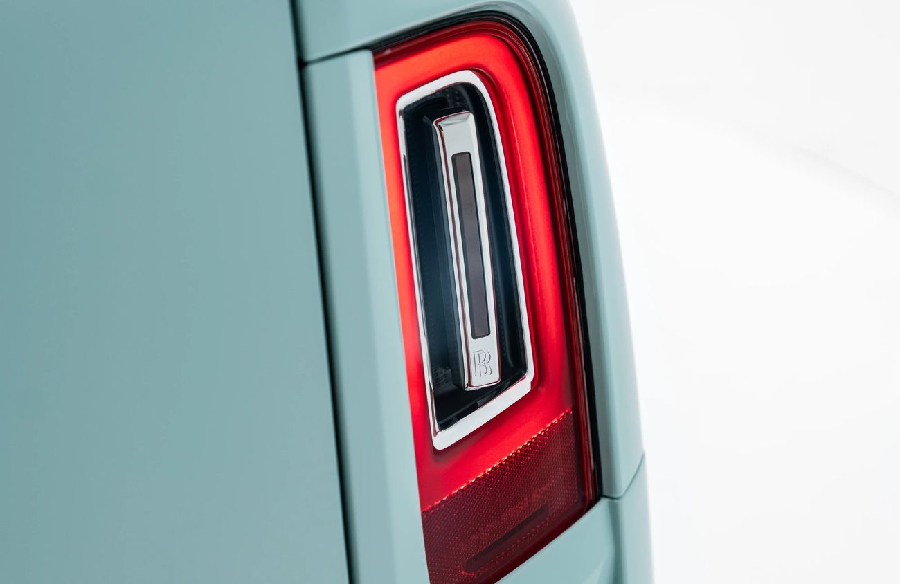 Rolls-Royce Cullinan 6.75L V12 Twin-Turbocharged Engine