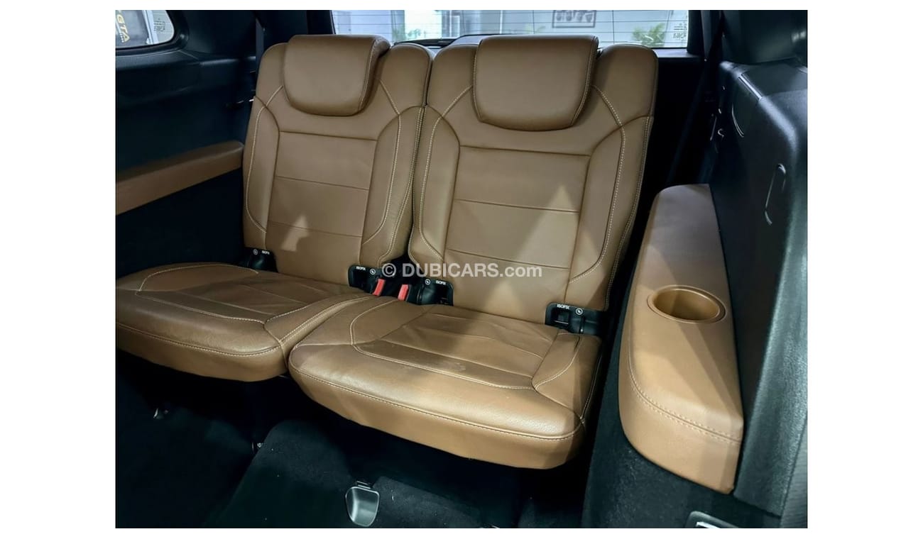 Mercedes-Benz GLS 500 Std 2017 Mercedes Benz GLS500 AMG 7 Seater, Warranty, Service History, Full Options, Low Kms, GCC