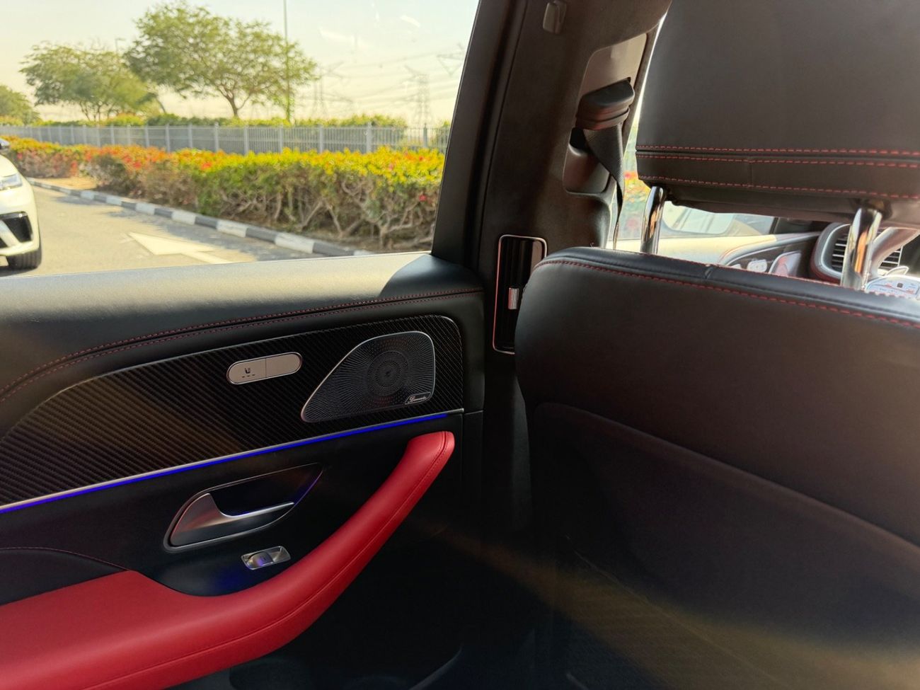 Mercedes-Benz GLE 63 S AMG The car is very clean. Full option trim. Brand new service history of the car is available. Well-mai