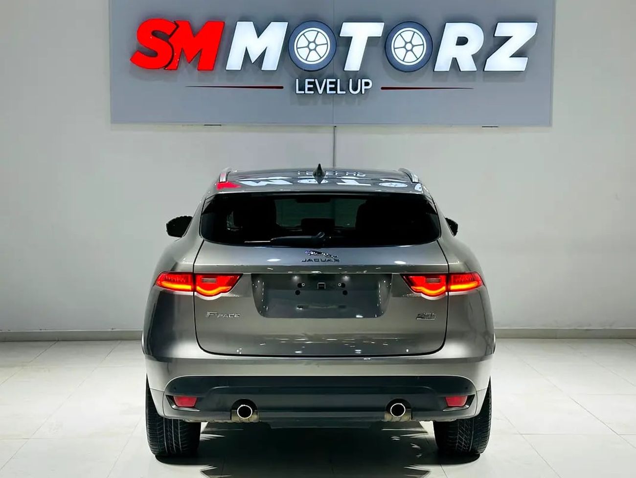 Jaguar F Pace F PACE MINT CONDITION WITHOUT ACCIDENT CLEAN