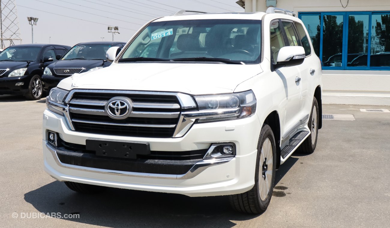 Toyota Land Cruiser 4.6L GXR Grand Touring WITH LEATHER SEATS