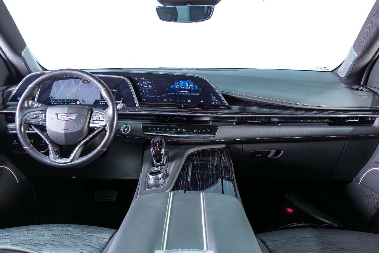 Cadillac Escalade Sport 6.2L AWD 7 Seats-GCC-Al Ghandi Warranty Until 2032-Service Contract Until 2027