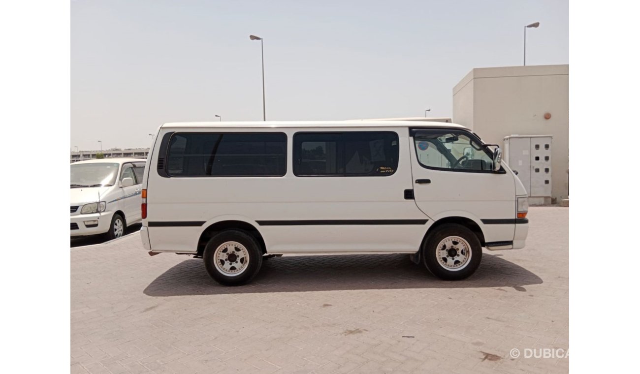 تويوتا هاياس TOYOTA HIACE VAN RIGHT HAND DRIVE (PM1371)