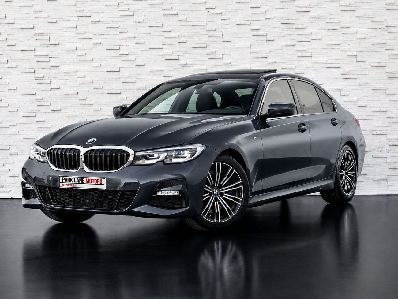 BMW 330i M SPORT