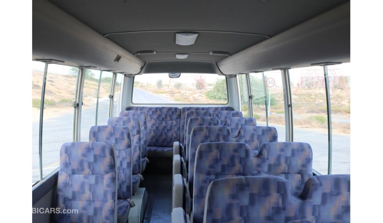 نيسان سيفيليان 2015 | NISSAN CIVILLIAN - 30 SEATER BUS - WITH GCC SPECS AND EXCELLENT CONDITION