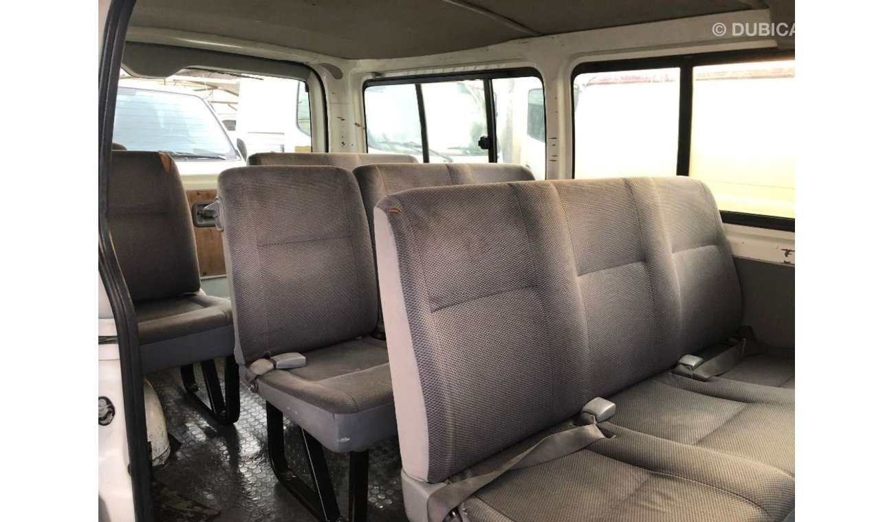 Toyota Hiace Toyota Hiace 13 str,model:2010.Excellent condition