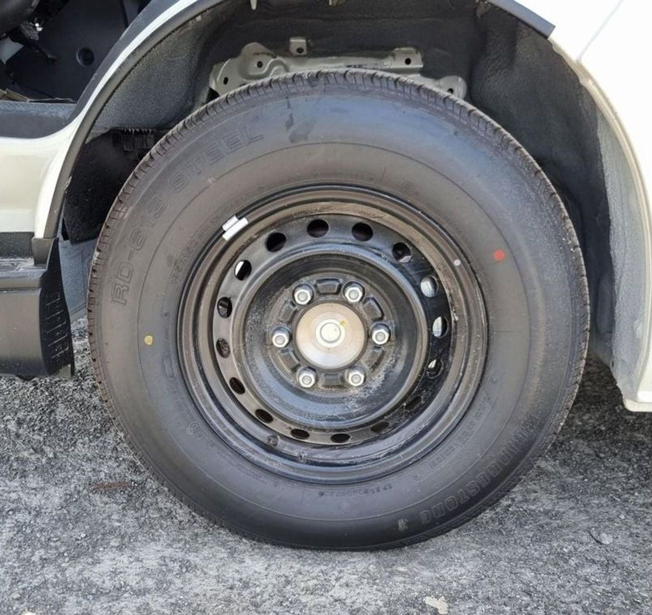 Toyota Hiace HIACE HIGHROOF 2.7 OLD SHAPE - MANUAL -