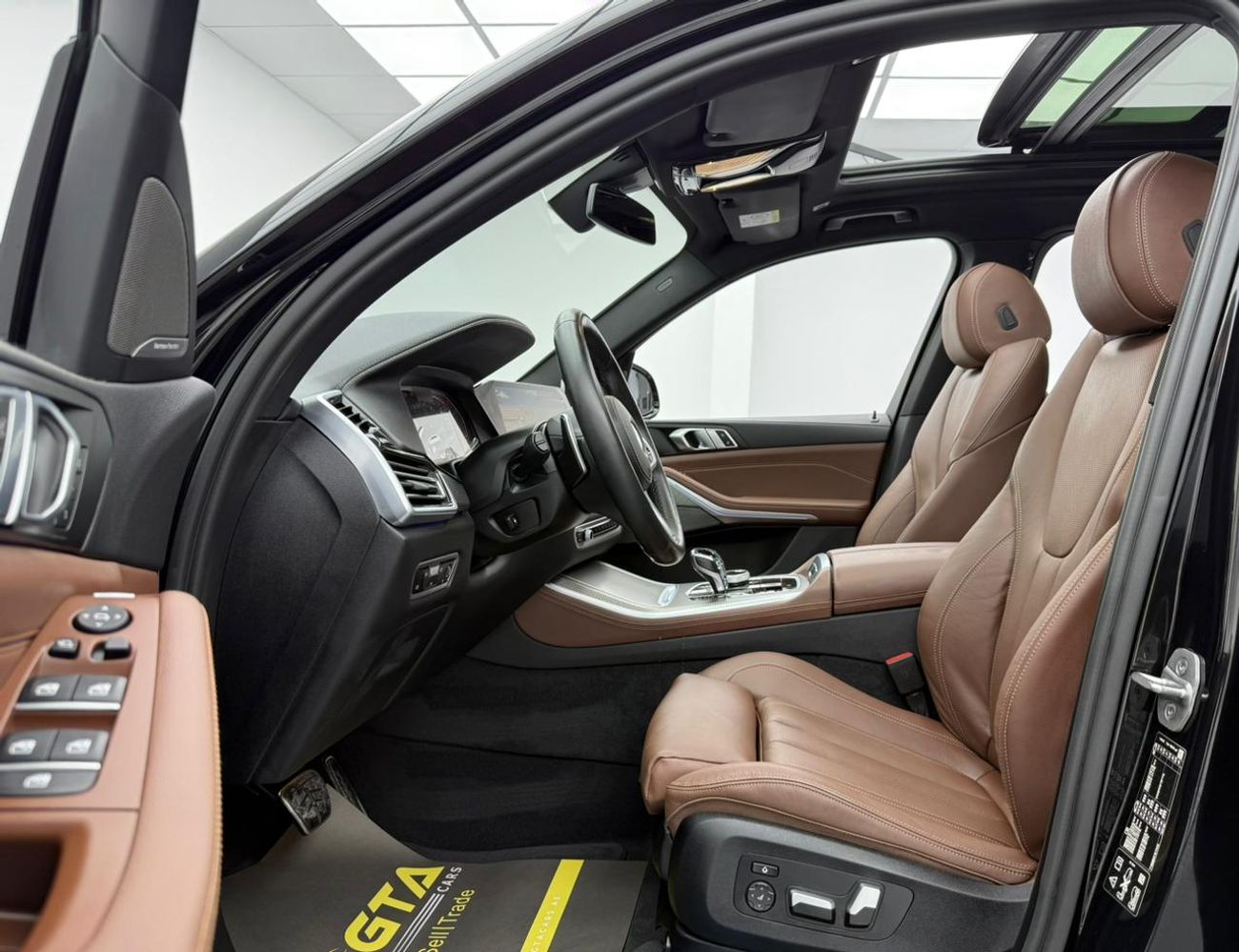 بي أم دبليو X5 2023 BMW X5 xDrive40i M-Kit, 2027 BMW Warranty + Service Pack, Full BMW Service History, GCC