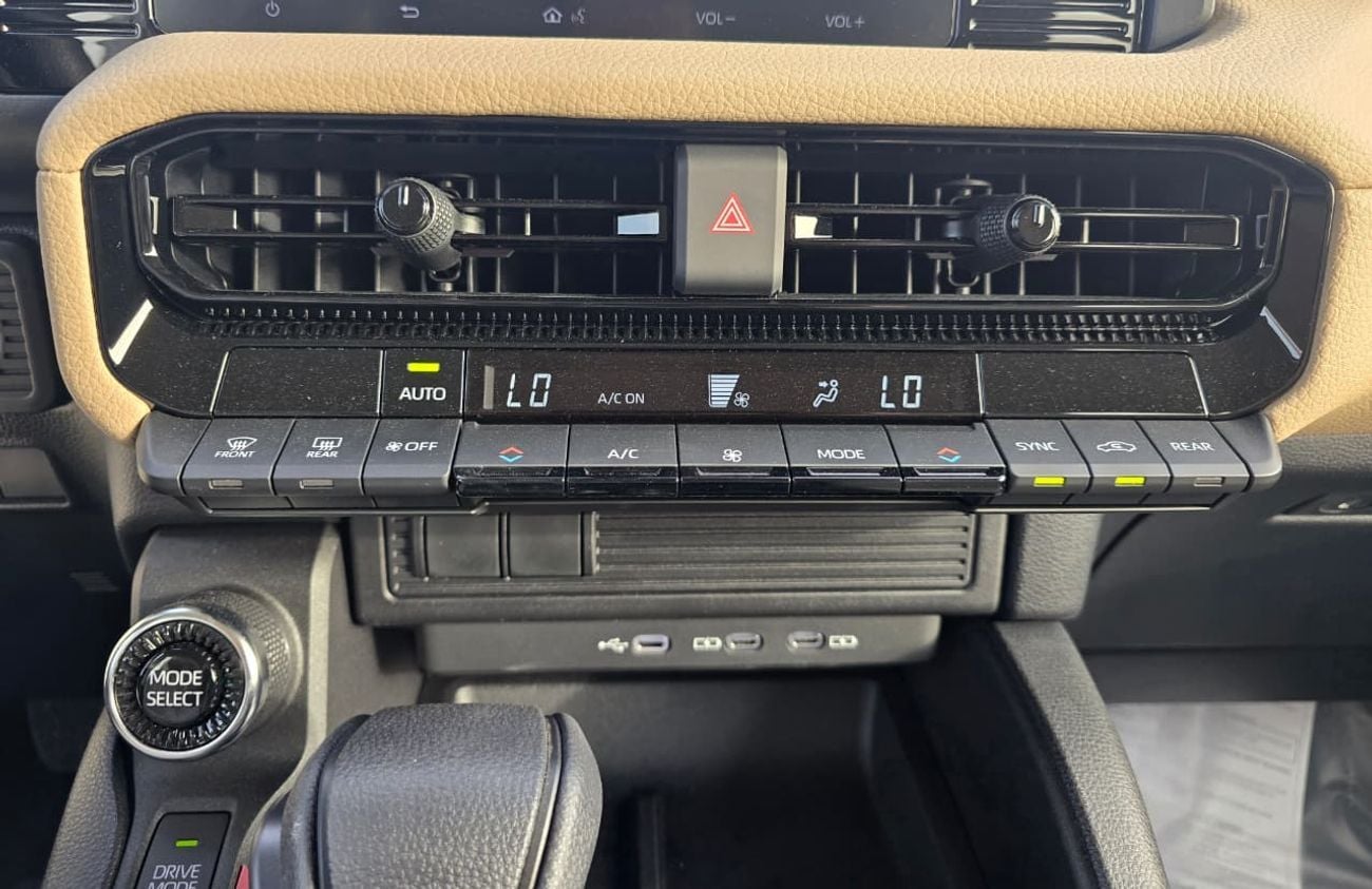 تويوتا برادو Toyota land Cruiser prado  MID 2.4l petrol Turbo A/T SUV 4WD  grey color 2026 model