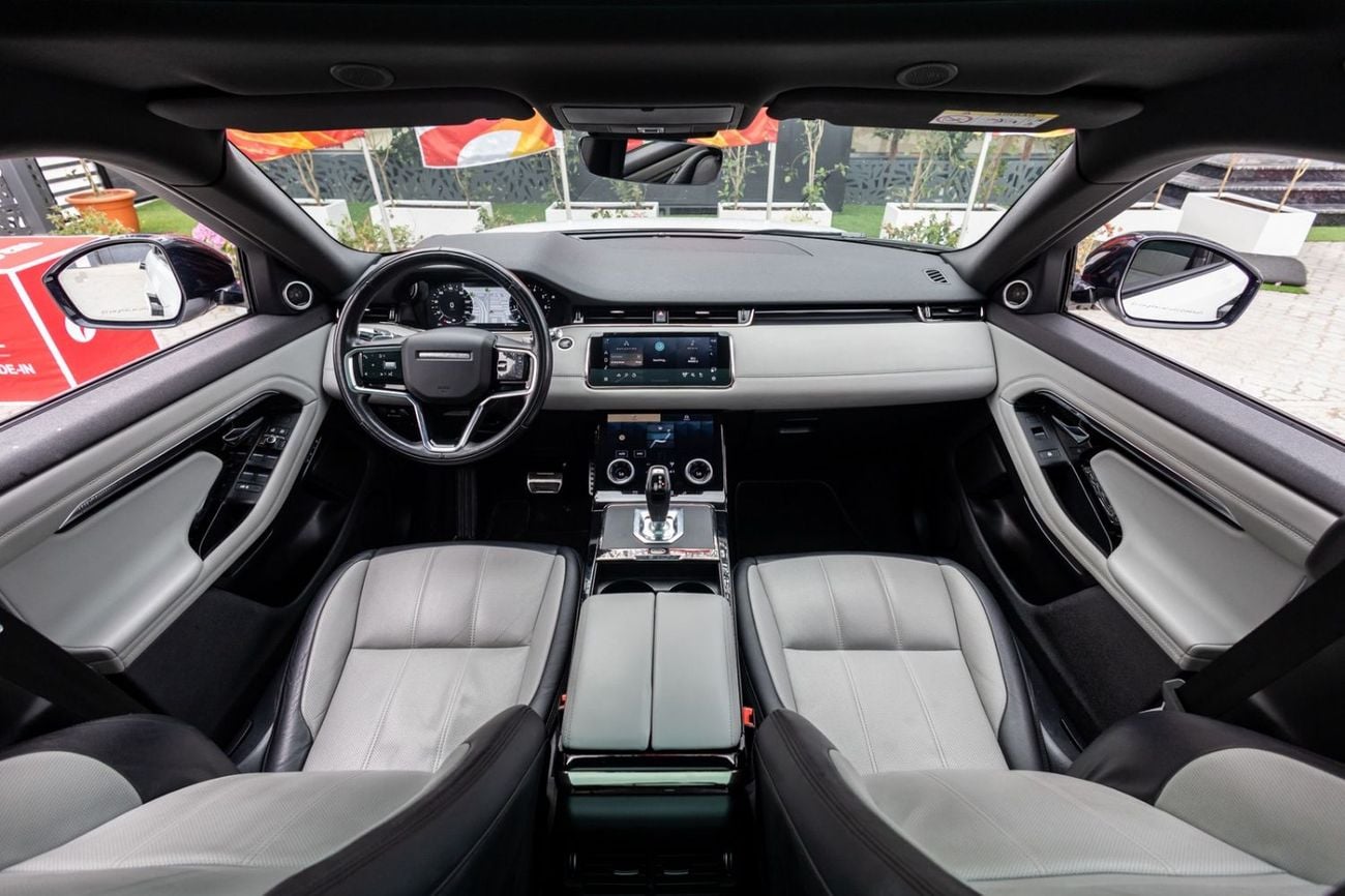 Land Rover Range Rover Evoque P250 R-Dynamic SE 2.0L Land Rover Range Rover Evoque 2021 GCC specs for 1,657.00 AED monthly
