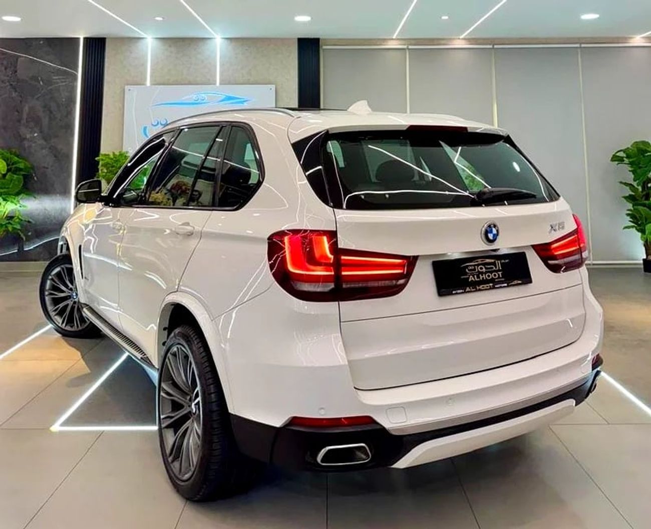 بي أم دبليو X5 INDIVIDUAL V8 || 7 SEATS || TOP RANGE II GCC II ACCIDENT FREE I| BANG OLUFSEN SYSTEM I| RADAR