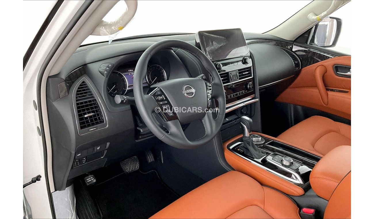 Nissan Patrol SE Titanium