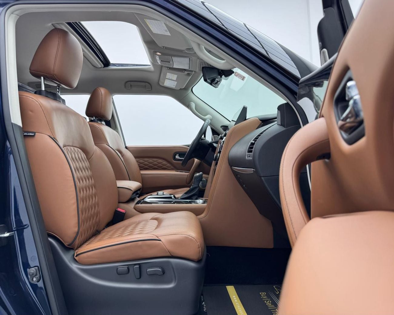 Infiniti QX80 2022 Infiniti QX80 Luxury, 3/2028 Infiniti Warranty, Infiniti Service History, GCC