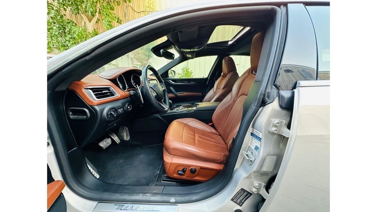 Maserati Ghibli S Q4 AED 1,16 PM | MASERATI GHIBLI 3.0L V6 | GCC SPECS | ORIGINAL PAINT | MINT CONDITION