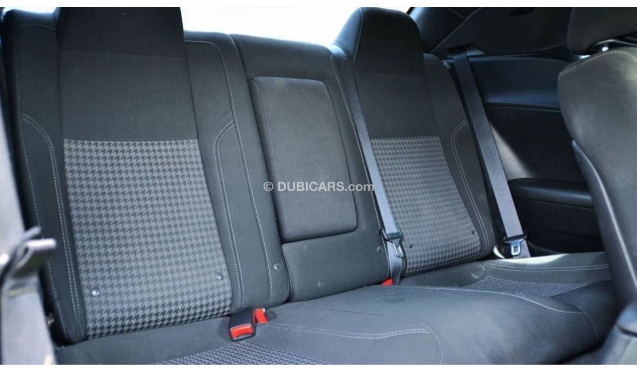 Dodge Challenger SXT SXT *Very Clean* Original Airbags Challenger SXT V6 2018/Excellent Condition