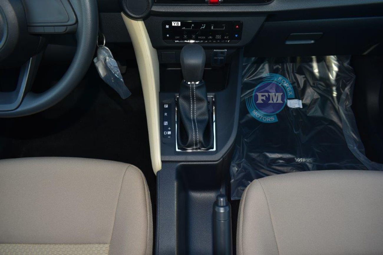 تويوتا يارس 1.5L Automatic