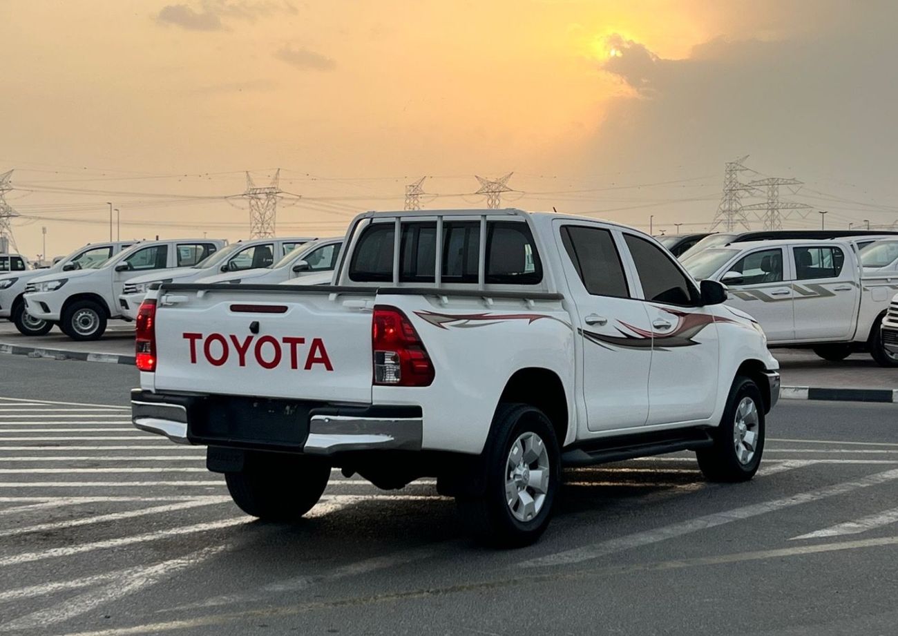 تويوتا هيلوكس 2019 Toyota Hilux 2.4L V4 Deisel - Full Automatic 4x4 AWD - Rear CAM - Bumper Crom Big Body