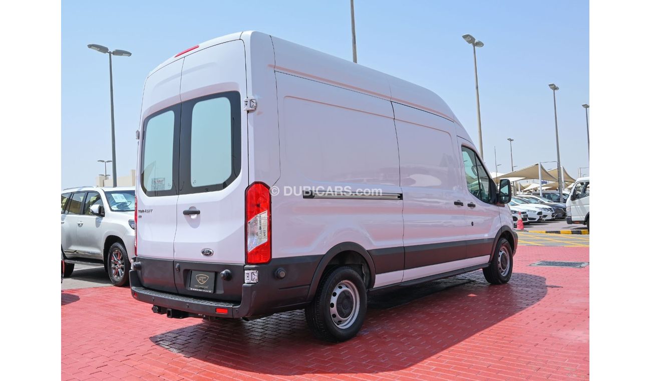 Used 2016 FORD TRANSIT250 HIGHROOF DELIVERY VAN GCC VERY WELL