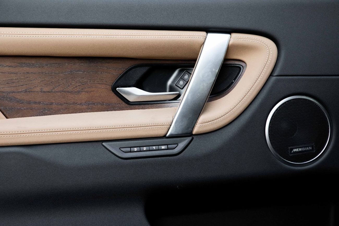 Land Rover Discovery Sport Dynamic SE P250 | 3,231 P.M  | 0% Downpayment | Immaculate Condition!