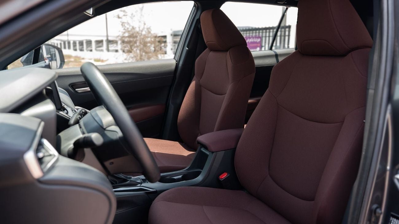 Toyota Corolla Cross 2025 Toyota Corolla Cross MID 1.8 Hybrid - Grey Mettalic Inside Red | Export Only