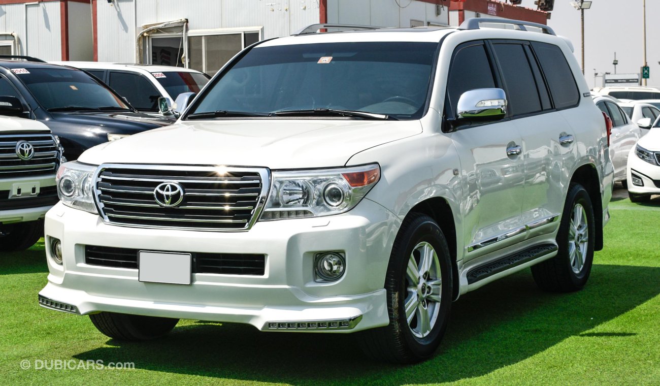 Toyota Land Cruiser GXR V6