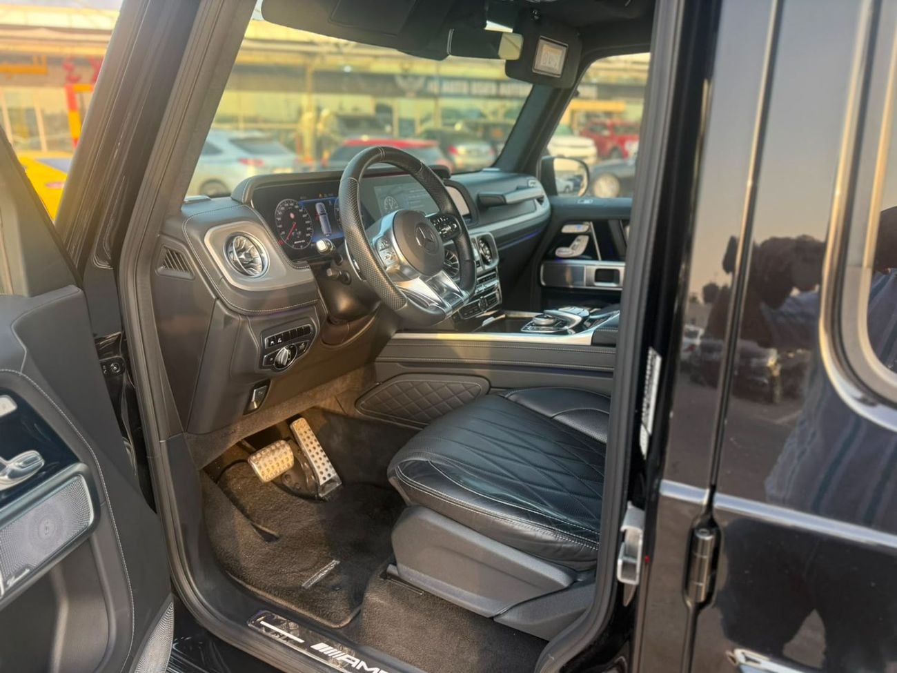Mercedes Benz G63 AMG STANDARD Mercedes-Benz G63 Model 2021 Low Milage Excellent Condition Mercedes-Benz G63  Model 2021  KM 40000