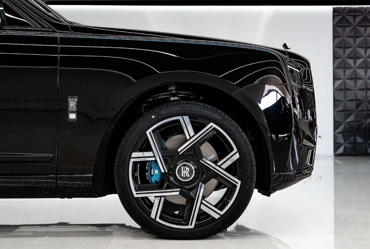 رولز رويس كولينان 2026 رولز رويس كولينان بلاك بادج سيريز II غوتشي