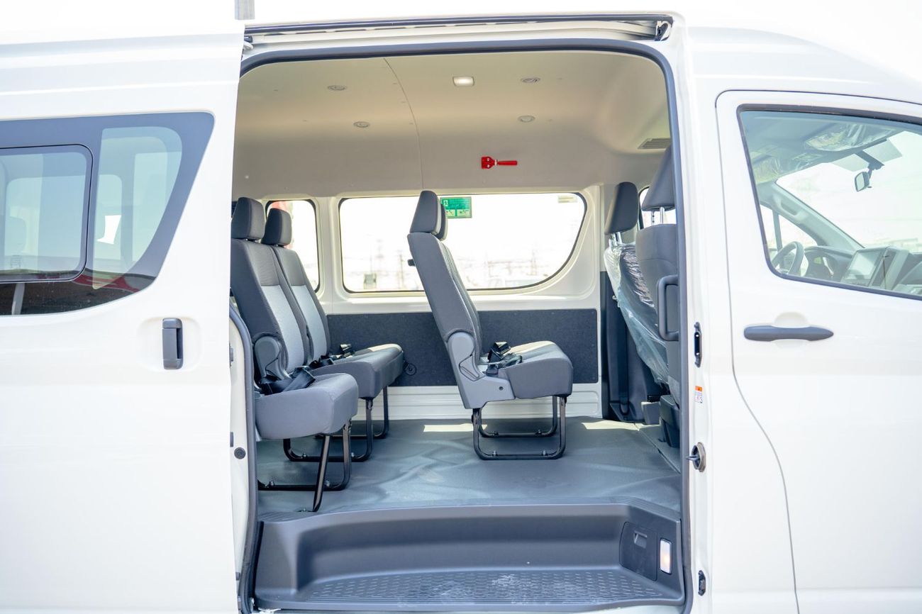 Toyota Hiace *Toyota Hiace 2026 2.8L Diesel 13 Seats Manual