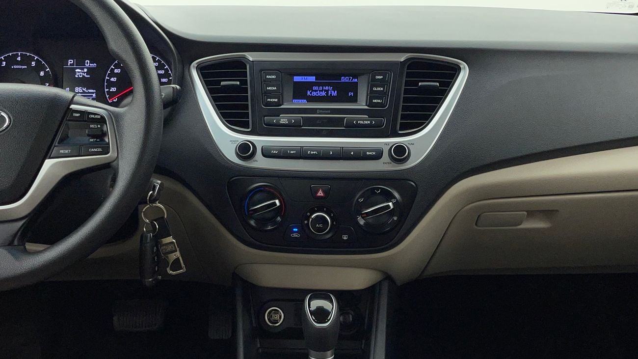 هيونداي أكسنت SMART 1.6 | بدون دفعة مقدمة | اختبار القيادة في المنزل