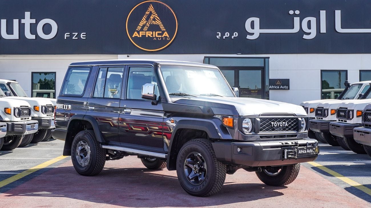 تويوتا لاند كروزر 70 LX 4.5L V8 Diesel M/T