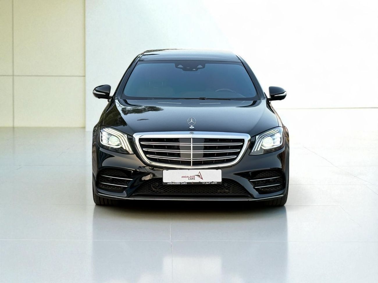Mercedes-Benz S 560 Std 4.0L (463 HP) 4MATIC V8 BITURBO | 2018 | GCC SPECS | AED 2,220 per month